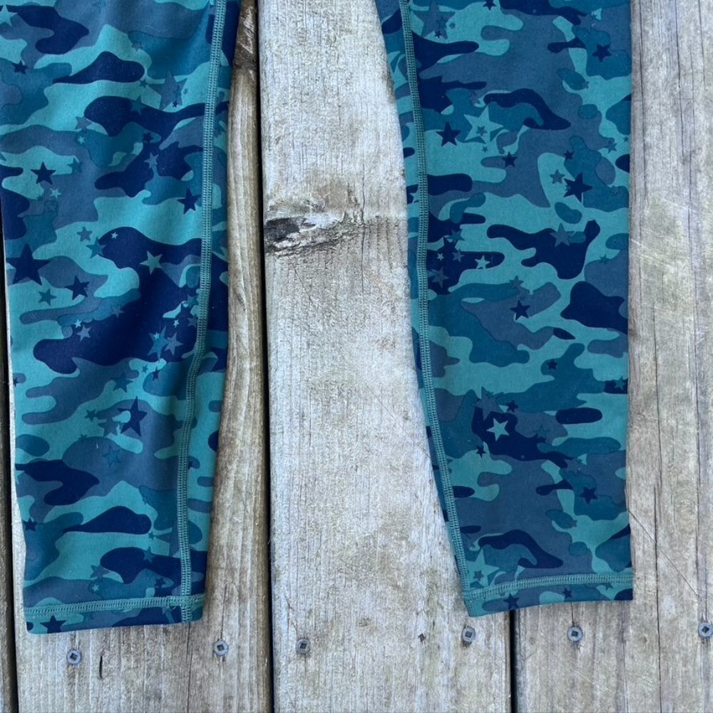 Fabletics Camo Define Powerhold High-Waisted 7/8 … - image 2